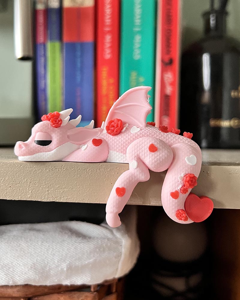3d printed shelf sitter for book nook shelf decor