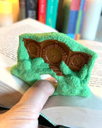 Book accessory for Tolkien fans and cosy fantasy readers