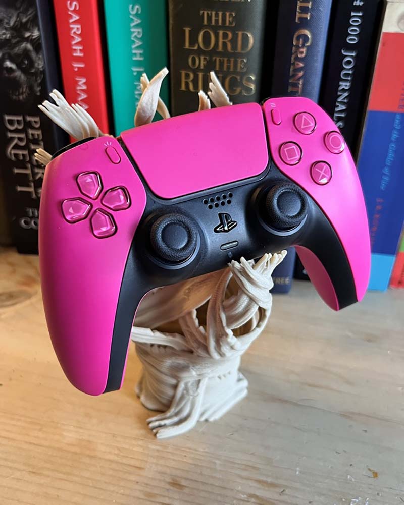 Mummy Hand Controller Holder