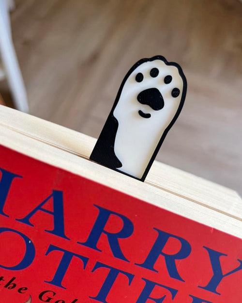 cute cat toe bean paw bookmarks reaching out of book 3d printed