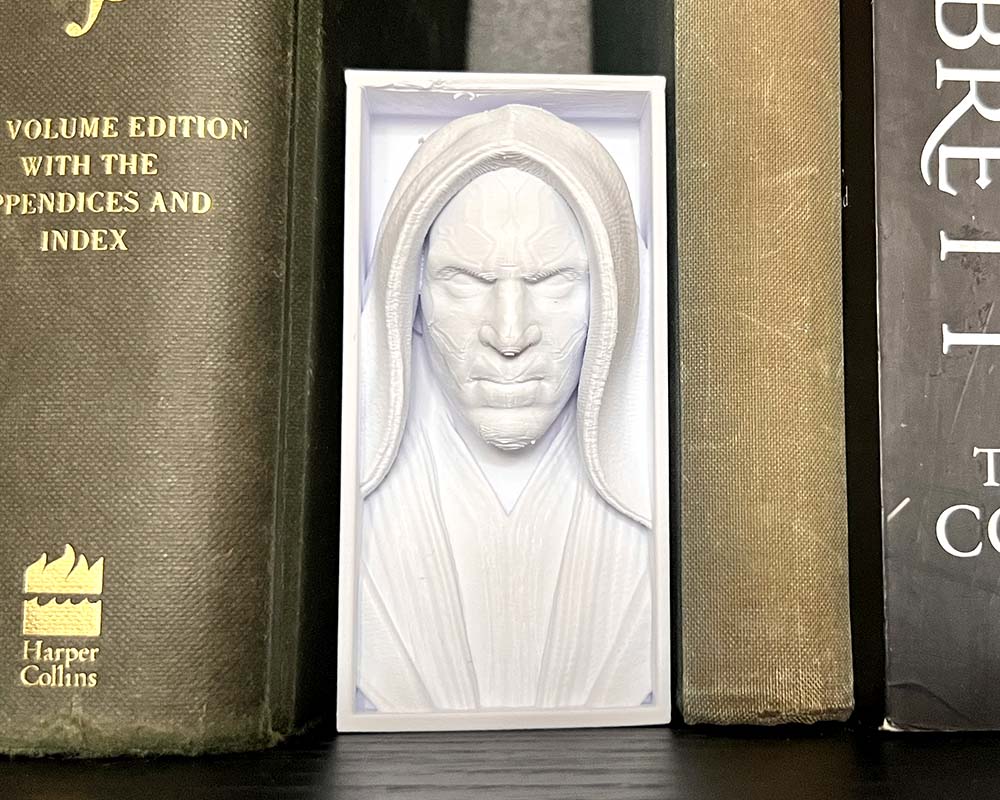 3D printed Darth Maul book nook shelf insert