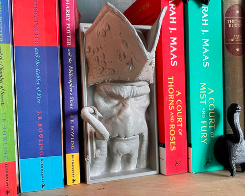 Decorative pirate shelf insert featuring Davy Jones side view