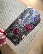 gothic rose bookmark, stained glass bookmark, gothic bookmark, gothic roses, floral bookmark, gothic romance, dark academia, dark fantasy, romantasy gift, fantasy reader, book lover gift, BookTok gift, gothic gift, reading accessory, 3D printed bookmark