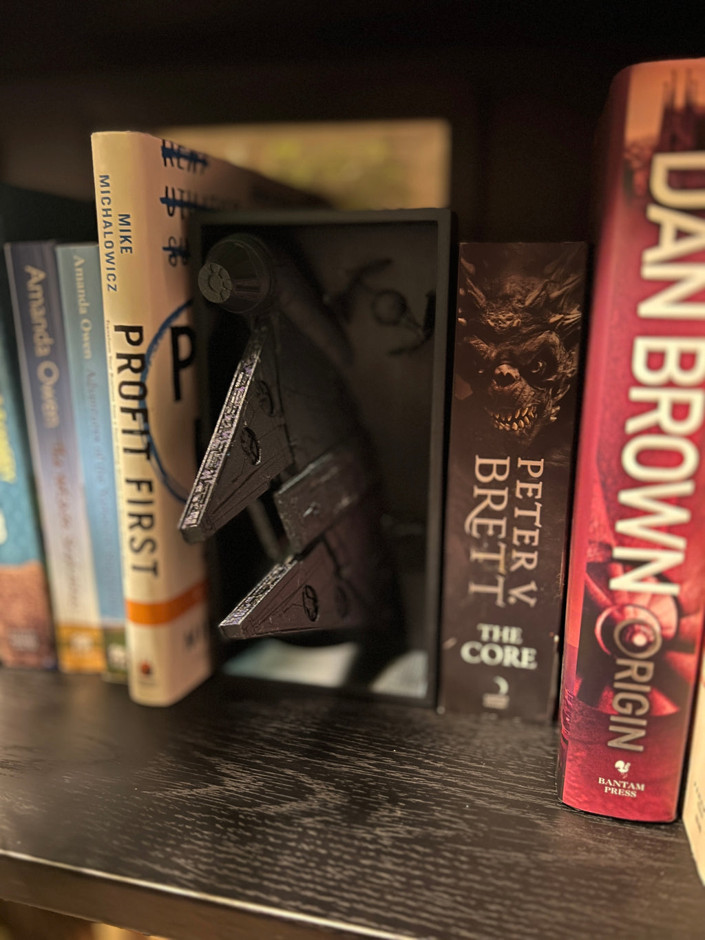 Millennium Falcon Book Nook