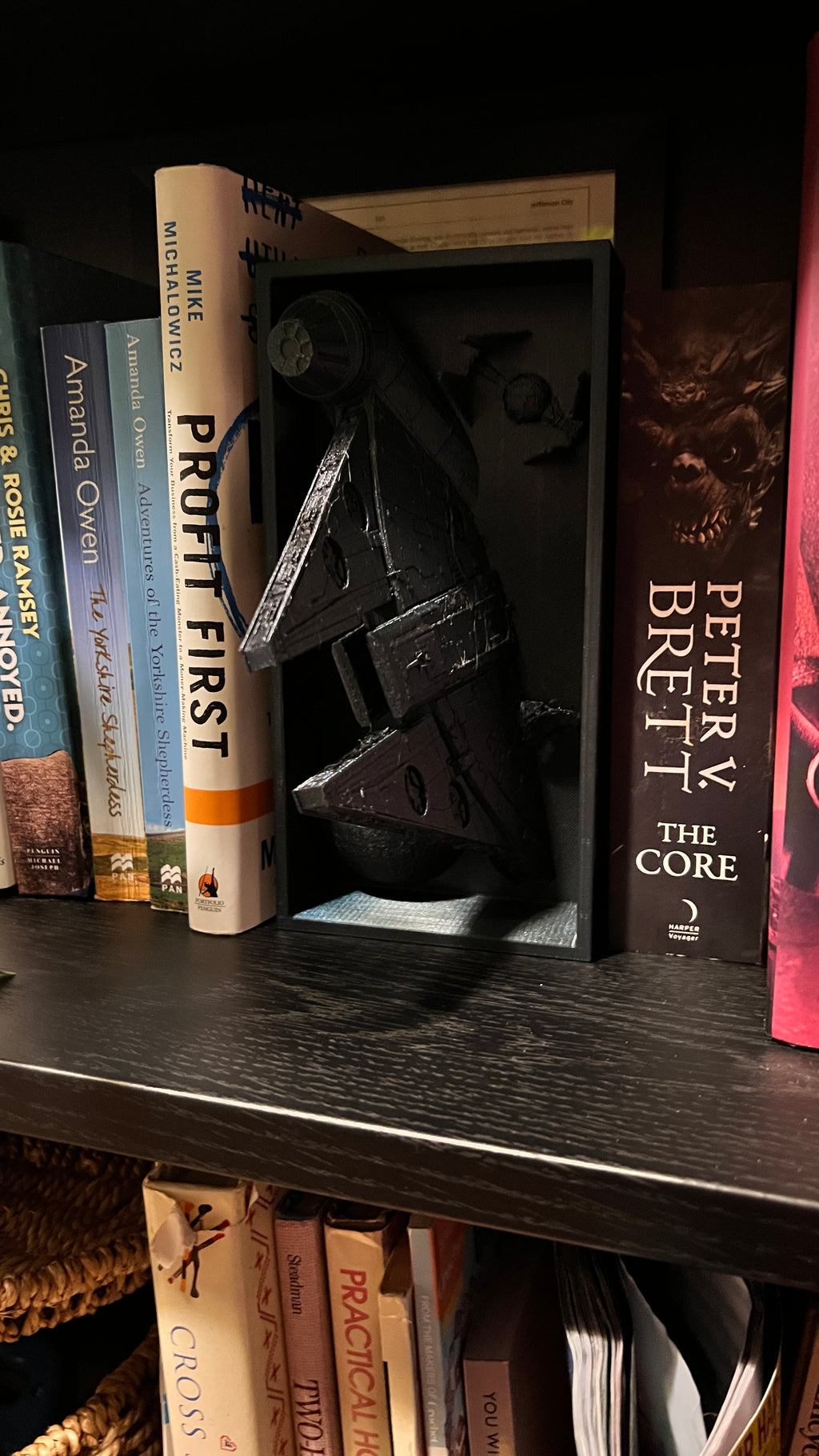 Millennium Falcon Book Nook