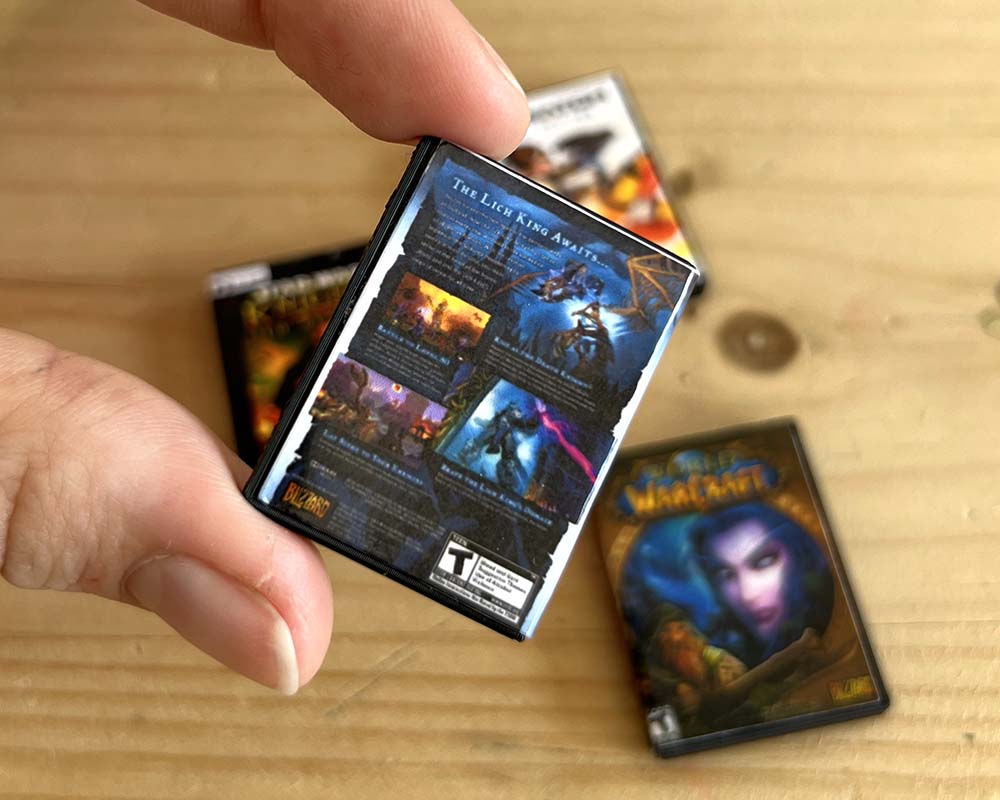 PC Game Case Keychain | Retro Gaming Keyring Gift