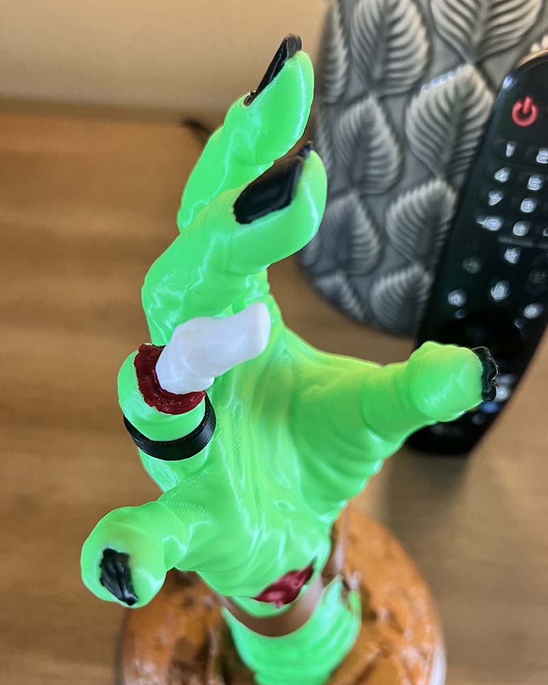 Zombie Hand Controller Holder – Horror Gaming Stand