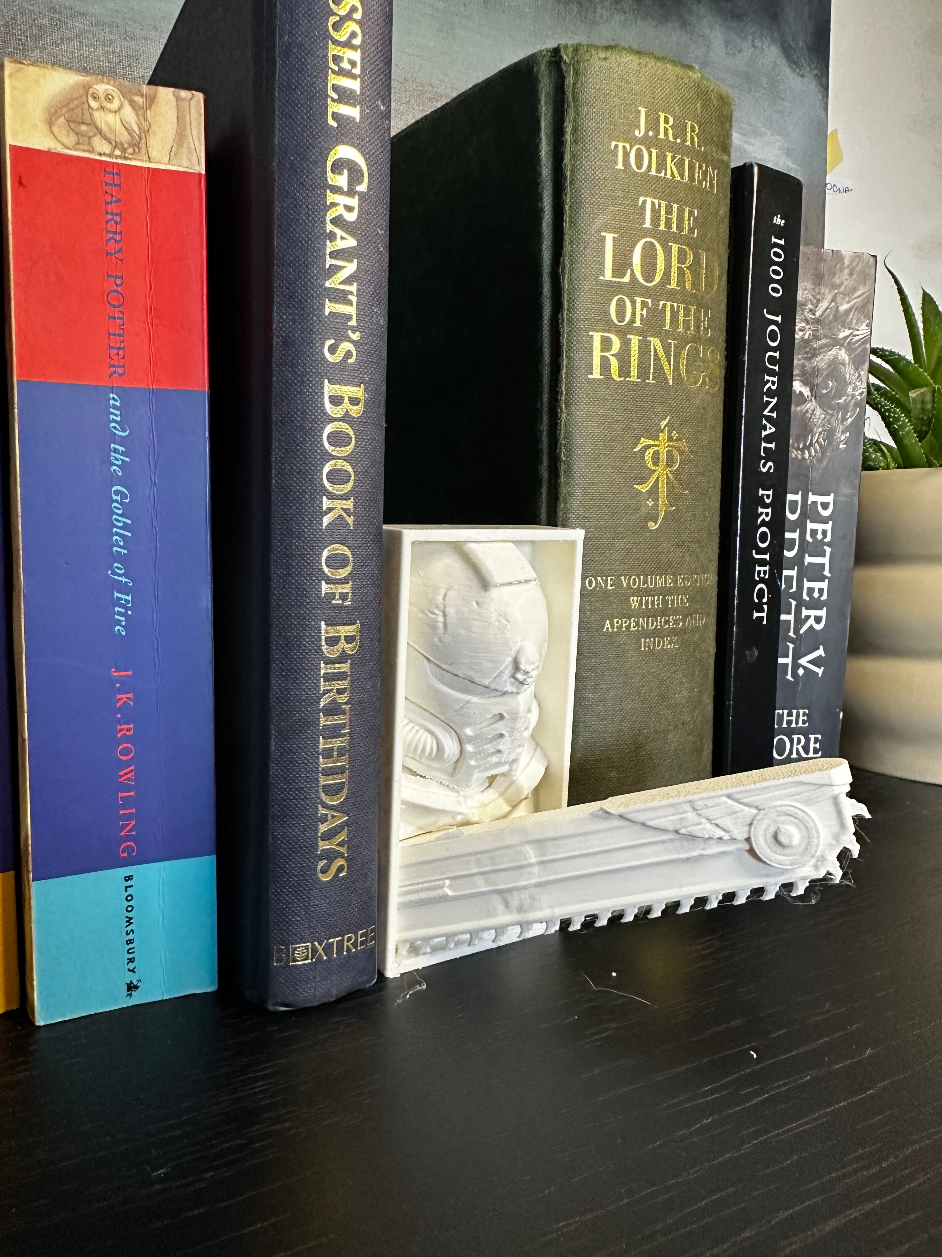 Space Marine Book Nook